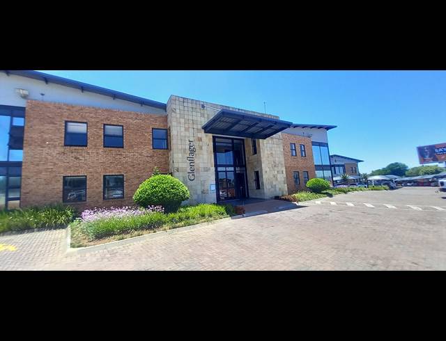 809M² OFFICE TO LET IN PAULSHOF